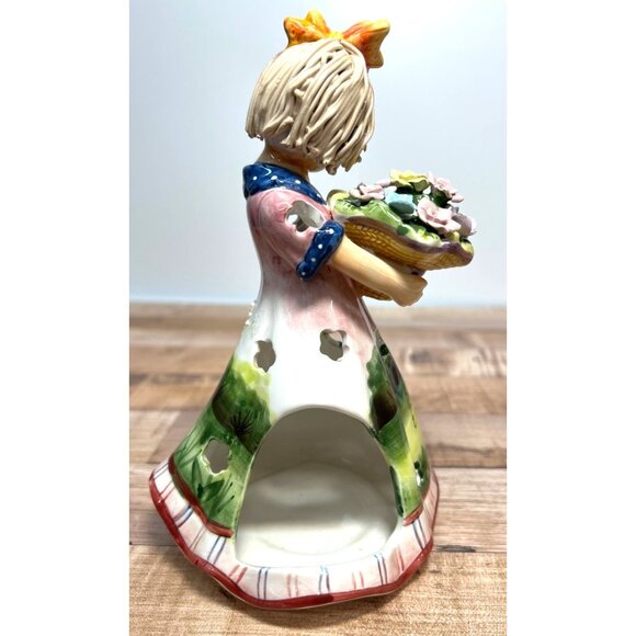 Vintage Ceramic Girl With Flowers Figurine Candleholder Hand-Painted Pastel Colo - Picture 6 of 7